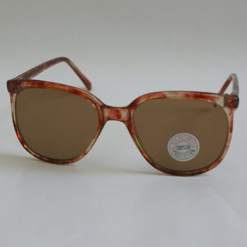 NWT True Vintage Schoolboy style w/Amber polarized glass lens tortoise sunglass